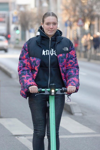 Plaquette de frein trottinette électrique : guide et sélection adaptée